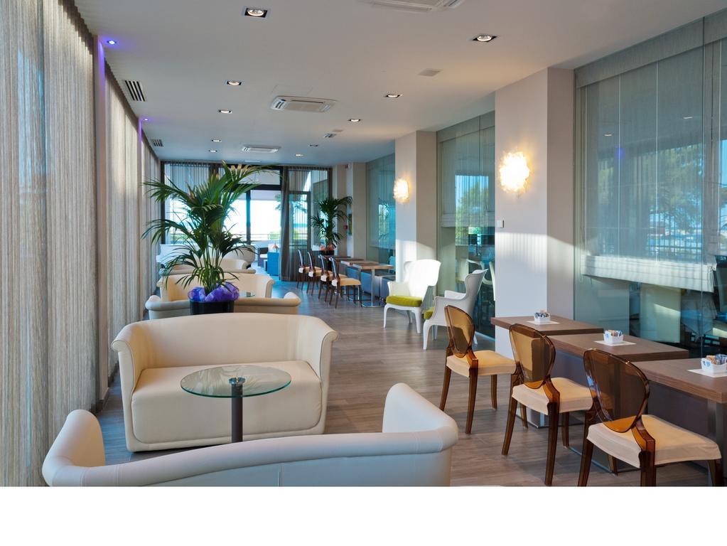 Hotel Italy บิบิโอเน ภายนอก รูปภาพ